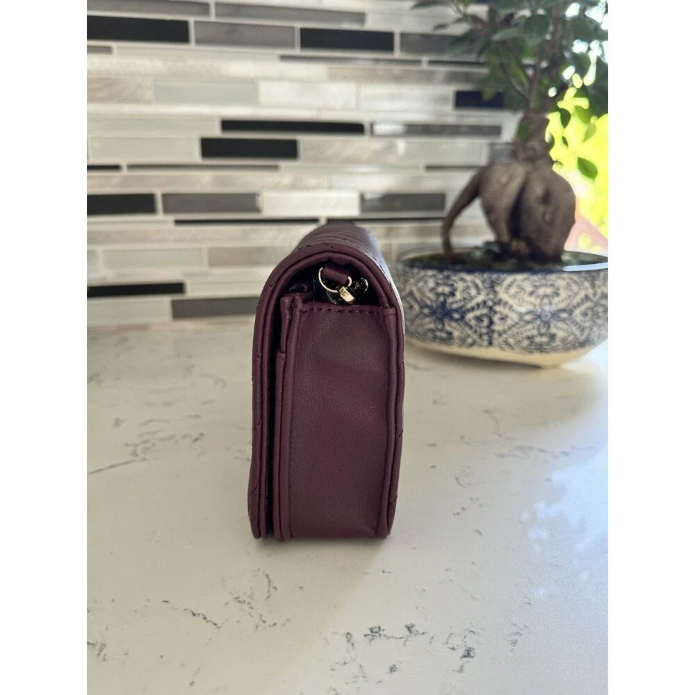 Badgley Mischka Bag Crossbody Plum Quilted Faux Leather Magnetic Removable
